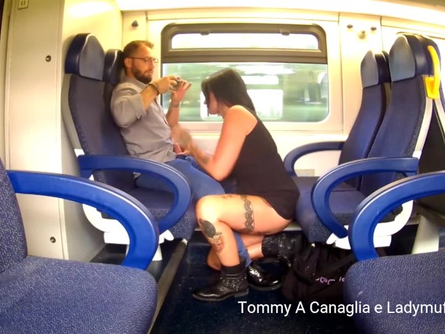 Milf vogliosa in treno - Free XXX Porn Videos | OyOh