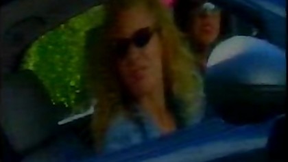 اللبن التجارية