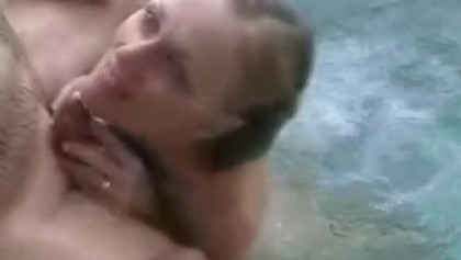 なぜ彼女はなSlut?