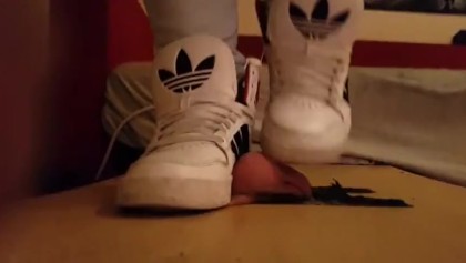 アディダスの高いトップコック粉砕II