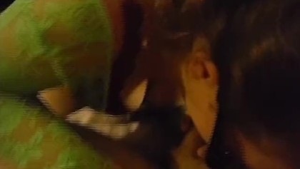 أحمر بوف اللسان شاعر المليون ضخمة