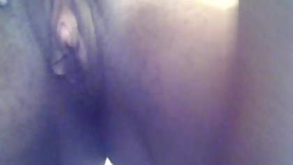 Guarda a me fare la pipì frusta la mia figa. Posso poteva fare la pipì su u n ur usare la lingua come un tessuto?