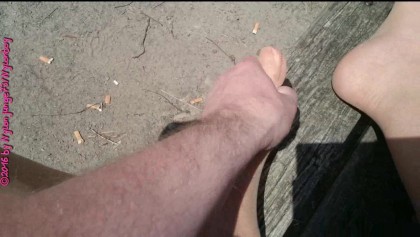 pausa durante una passeggiata al lago