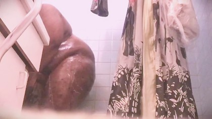 を温かいシャワーの後は雪寒冷地