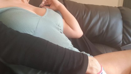 静かなオーガズムの内側の大規模な品揃えのメーカーにメインストリートパークシティの人々と他のお部屋