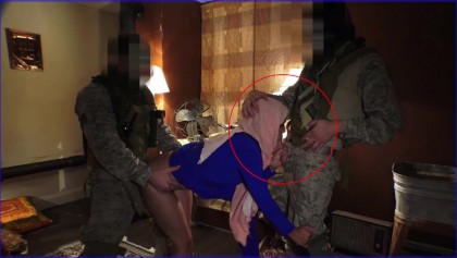 Geile amerikanische Soldaten ficken muslimische Mädchen