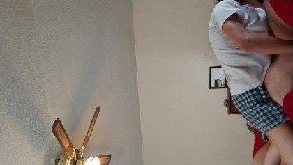 妻を縛られ、目隠し