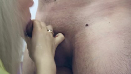 Shower Porn Dildo Stretch - POV CLOSE UP OF WIFE STRETCHING HERSELF AROUND HUGE DILDO MACHINE - ORGASMS  - Free XXX Porn Videos | OyOh