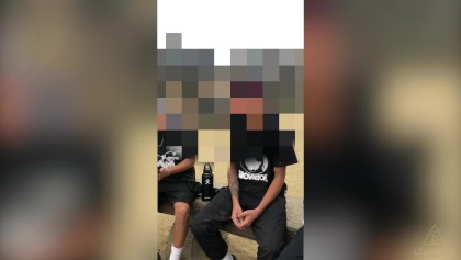 Lelaスター、ニッキー Delanoく検索のためのコックがハイキング!