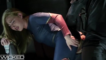 SUPERGIRL STRANGLED - Watch Best Porn Movies With OyOh